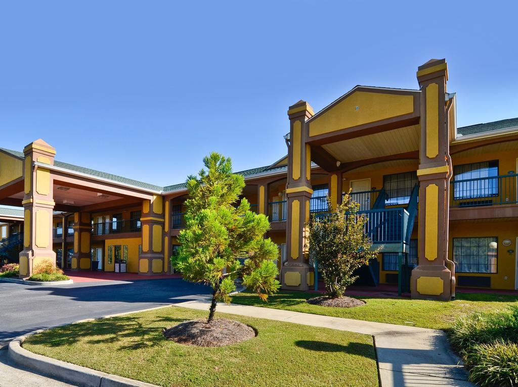 Hawkinsville Peach State Inn & Suites מראה חיצוני תמונה