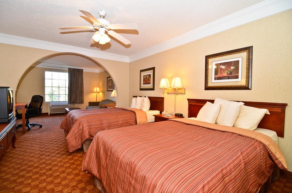 Hawkinsville Peach State Inn & Suites מראה חיצוני תמונה